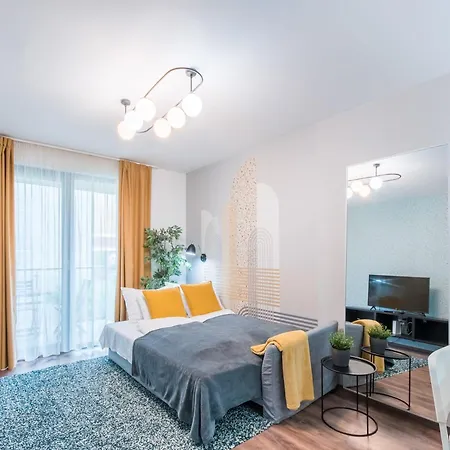 Very - Free Parking - Sunny Balcony *