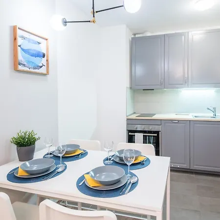 Apartamento Very - Free Parking - Sunny Balcony
